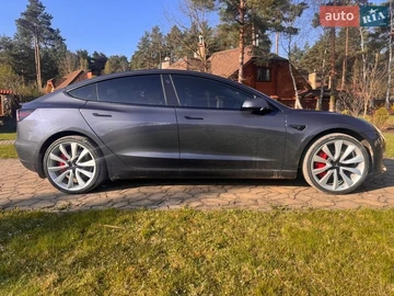 Авто Tesla Model 3 2022 № 8714072