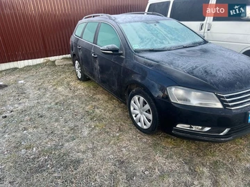 Авто Volkswagen Passat 2013 № 8714088