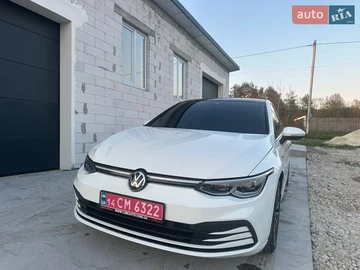 Авто Volkswagen Golf 2023 № 8714401