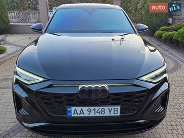 Авто Audi Q8 E-Tron 2023 № 8714845
