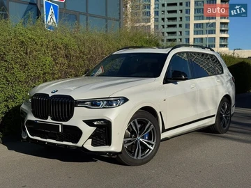 Авто BMW X7 2021 № 8714847