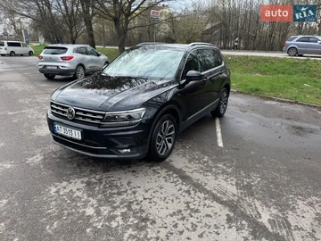 Авто Volkswagen Tiguan 2019 № 8715227