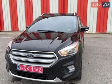 Авто Ford Kuga 2017 № 8715468