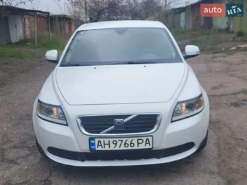 Авто Volvo S40 2009 № 8715851