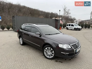 Авто Volkswagen Passat 2009 № 8715868