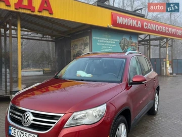 Авто Volkswagen Tiguan 2010 № 8715906