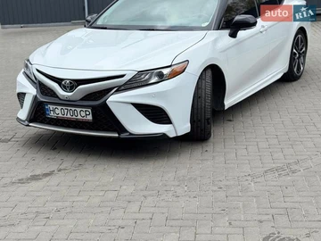 Авто Toyota Camry 2018 № 8716101