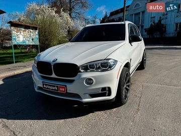 Авто BMW X5 2016 № 8716104