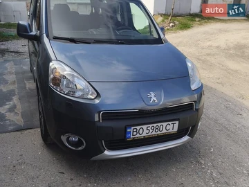 Авто Peugeot Partner 2012 № 8716323