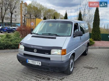 Авто Volkswagen Caravelle 2003 № 8716359