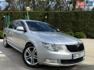 Авто Skoda Superb 2010 № 8716512