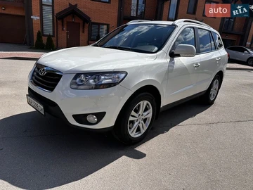 Авто Hyundai Santa Fe 2011 № 8716543