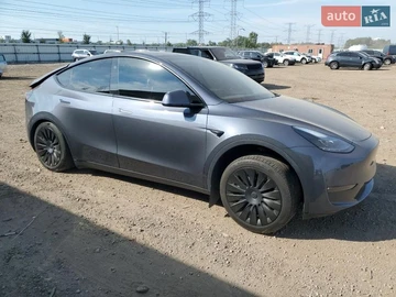 Авто Tesla Model Y 2023 № 8716635