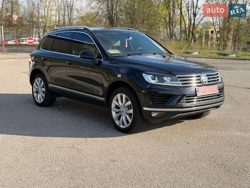 Авто Volkswagen Touareg 2016 № 8716748