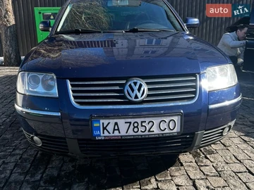 Авто Volkswagen Passat 2001 № 8716876