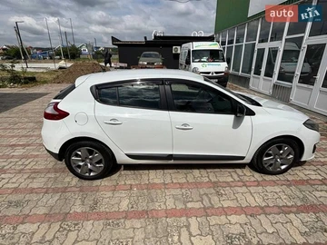 Авто Renault Megane 2014 № 8717043