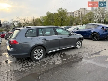 Авто Volkswagen Golf Alltrack 2017 № 8717287