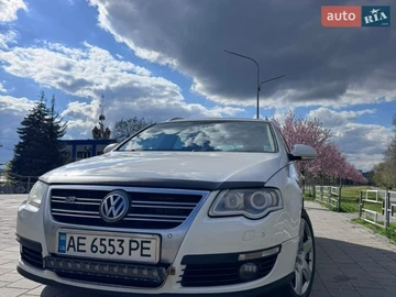 Авто Volkswagen Passat 2010 № 8717291