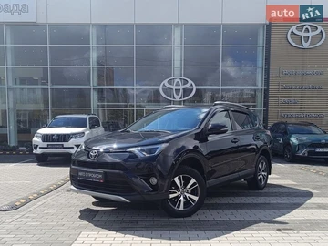 Авто Toyota Rav4 2017 № 8717305