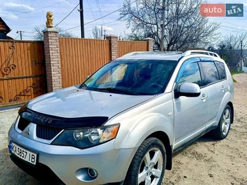Авто Mitsubishi Outlander Xl 2008 № 8717592