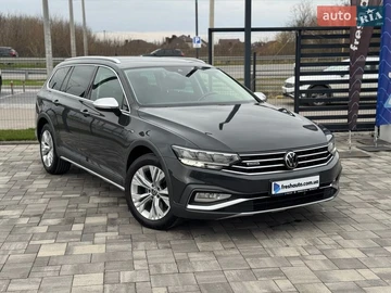 Авто Volkswagen Passat Alltrack 2021 № 8717697