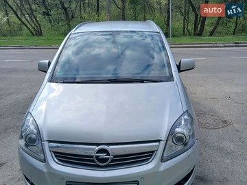 Авто Opel Zafira 2014 № 8717879