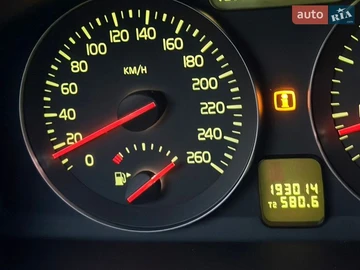 Авто Volvo V50 2009 № 8717969