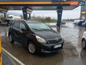 Авто Toyota Verso 2011 № 8718397