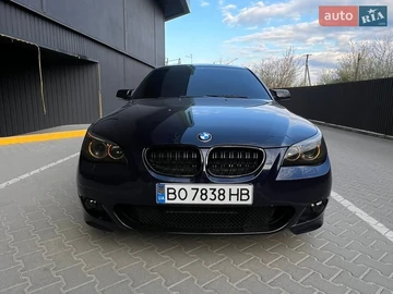 Авто BMW 5 Series 2003 № 8718408
