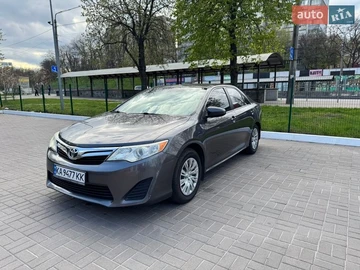 Авто Toyota Camry 2014 № 8718578