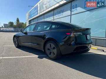 Авто Tesla Model 3 2022 № 8718614