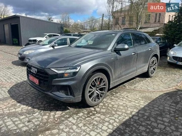 Авто Audi Q8 2020 № 8718776