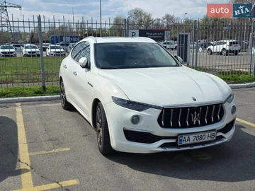 Авто Maserati Levante 2021 № 8718783