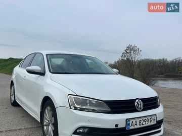 Авто Volkswagen Jetta 2016 № 8719008