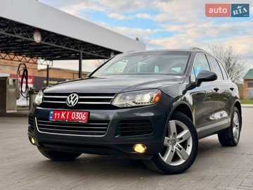 Авто Volkswagen Touareg 2013 № 8719177