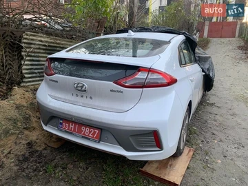 Авто Hyundai Ioniq 2019 № 8719464