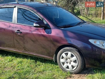 Авто Hyundai Elantra 2010 № 8719476
