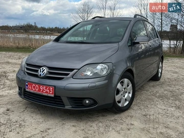 Авто Volkswagen Golf Plus 2008 № 8719481