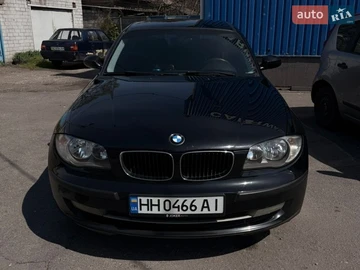 Авто BMW 1 Series 2009 № 8719678
