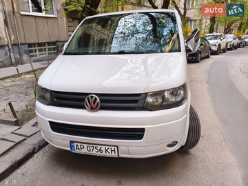 Авто Volkswagen Transporter 2009 № 8719883