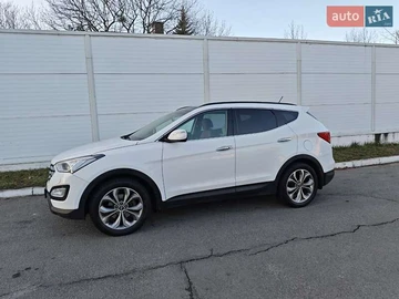 Авто Hyundai Santa Fe 2014 № 8719968
