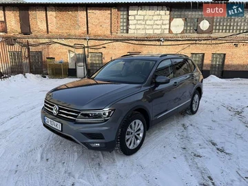Авто Volkswagen Tiguan 2018 № 8719969