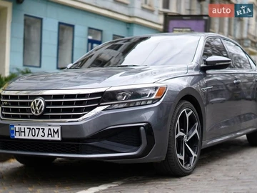 Авто Volkswagen Passat 2021 № 8720038