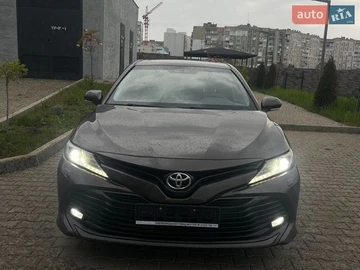 Авто Toyota Camry 2020 № 8720047