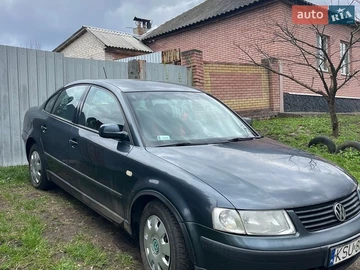 Авто Volkswagen Passat 2000 № 8720221