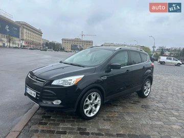 Авто Ford Escape 2015 № 8720223