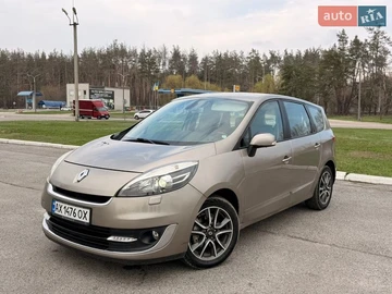 Авто Renault Grand Scenic 2013 № 8720346