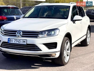 Авто Volkswagen Touareg 2014 № 8720355