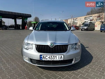 Авто Skoda Superb 2010 № 8721039