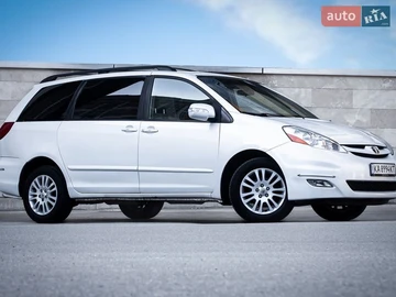 Авто Toyota Sienna 2007 № 8721049